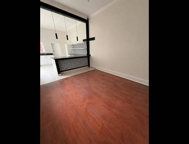 2 BEDROOM PROPERTY TO RENT IN WOODSTOCK UPPER